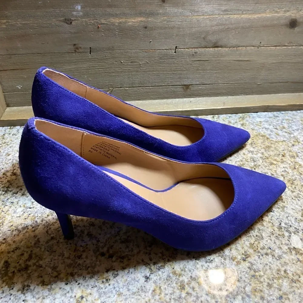 ✅Banana Republic Purple pumps high heels